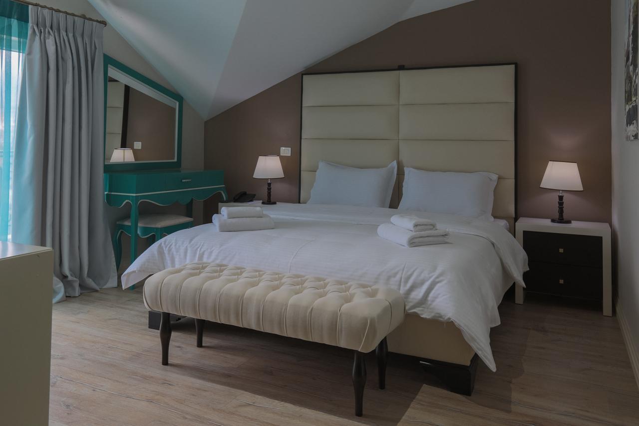L'art de Vivre Resort Korce Extérieur photo